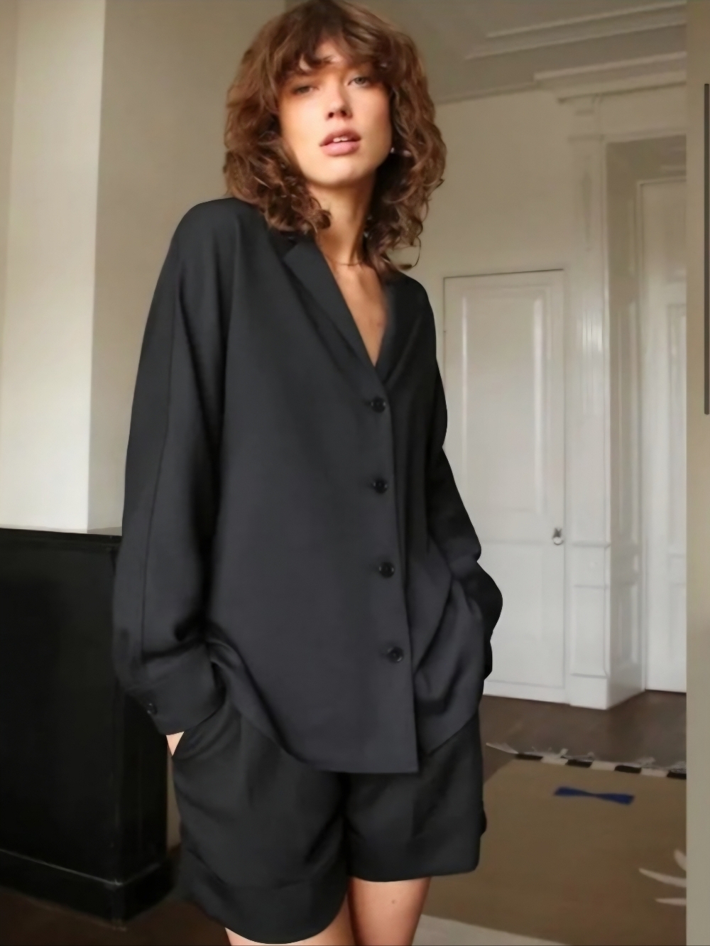 Wilfred Classic Black Blouse - Relaxed Fit